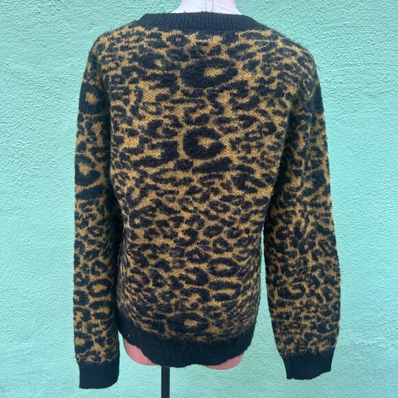 Straight to Hell Riley Leopard Animal Pullover Sweater Women Long Sleeve M - Picture 5 of 9
